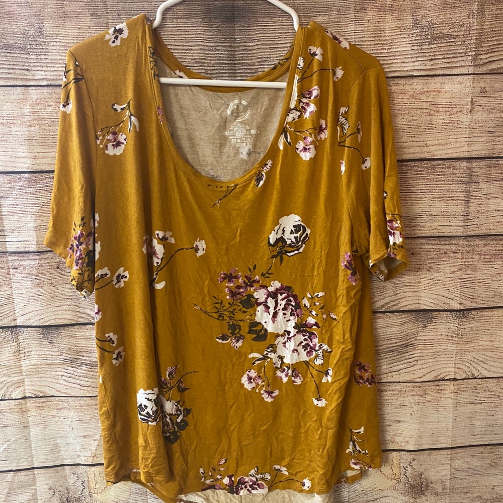 Maurices fall tee